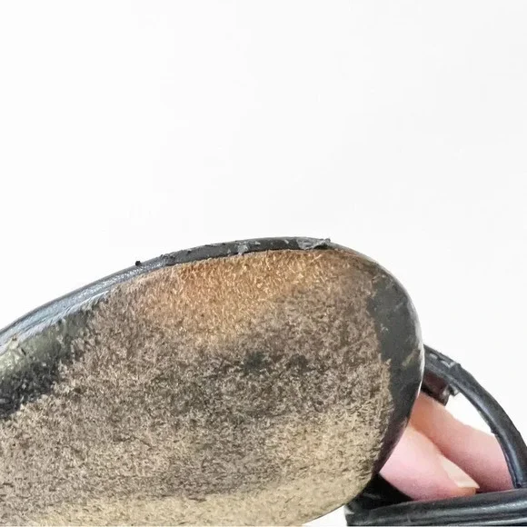 Salvatore Ferragamo Size 7C Black Leather Strappy Sandal Equestrian Hardware Y2K - Picture 11 of 14